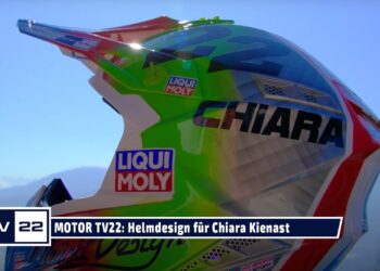 MOTOR TV22: Neues Helmdesign by Brückl Design für Chiara Kienast