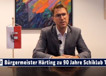 Telfer Bürgermeister Christian Härting gratuliert dem Schiklub Telfs zum 90-jährigen Jubiläum