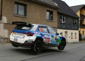 230401 drm 2 Julius Tannert gewann mit Co-Pilot Frank Christian seine Heimrallye ©ADAC
