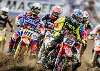 230401 mxm 1 Max Nagl (12) setzte mit einem Start-Ziel-Sieg am ersten Tag des ADAC MX Masters Saisonstarts ein deutliches Zeichen ©ADAC