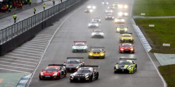 Start frei für das GTC Race mit dem GT60 powered by Pirelli und den beiden GT Sprints ©Foto: GTC Race