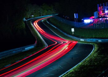 News und Stimmen nach 13 Stunden - ©Foto: Gruppe C Photography