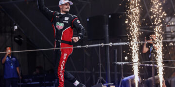 Das TAG Heuer Porsche Formel-E-Team holt sich mit Sieg in Jakarta die WM-Führung zurück ©Porsche Motorsport