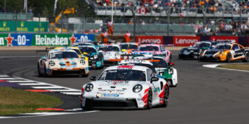 Premierensieg im Porsche Supercup für Alexander Fach ©Porsche Motorsport