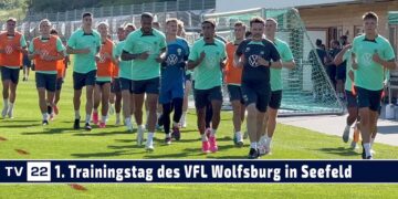 SPORT TV22: 1. Trainingstag des VFL Wolfsburg Deutsche Fussball Bundesliga in Seefeld in Tirol 2023