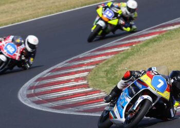 Rocco Caspar Sessler führt auf die Zielgerade ©ADAC Motorsport