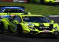 Mirko Bortolotti entschied das mitreißende Duell gegen Verfolger Ricardo Feller für sich ©ADAC Motorsport