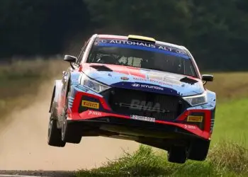 Christian Riedemann liegt in der DRM-Wertung vor dem letzten Tourstopp in Führung ©ADAC Motorsport