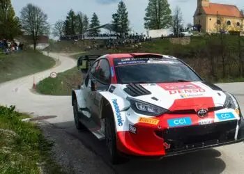231006 CER 1800 DE 1 Toyota-Pilot Elvyn Evans (GBR) ist der schärfste Verfolger von WM-Spitzenreiter Kalle Rovanperä ©ADAC Motorsport