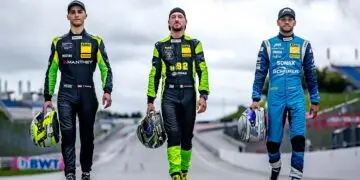 Der Dreikampf zwischen Thomas Preining, Mirko Bortolotti und Ricardo Feller (l-r) geht in die letzte Runde ©ADAC Motorsport