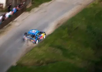 Die WRC wird als TV-Spektakel mit zahlreichen Kameras aus allen Perspektiven eingefangen – auch aus der Luft ©ADAC Motorsport