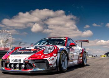 H&R bleibt den 24h Nürburgring treu © ADAC