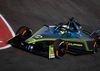 ABT CUPRA feiert Formel-E-Premiere in Japan