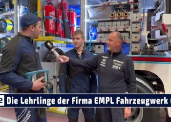 MOBIL TV22: Lehrlinge der EMPL Fahrzeugwerk GmbH fertigen maßgeschneiderte LKW-Aufbauten & Anhänger
