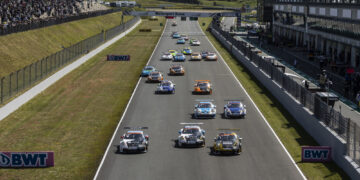 Robert de Haan ist jüngster Sieger in der Historie des deutschen Carrera Cup