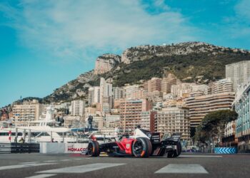 Pascal Wehrlein holt Pole-Position und baut WM-Führung aus