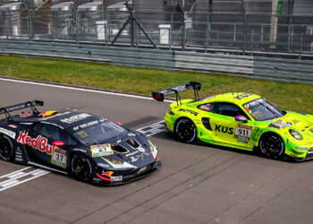 Foto 07.04.24 16 00 09 3 TU Manthey EMA siegt im Wimpernschlagfinale gegen das RED BULL TEAM ABT