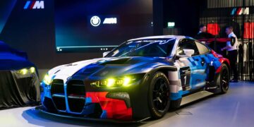 BMW M Motorsport stellt BMW M4 GT3 EVO vor