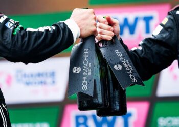 Auf dem DTM-Podium wird für weitere Jahre mit Schumacher Selection gefeiert