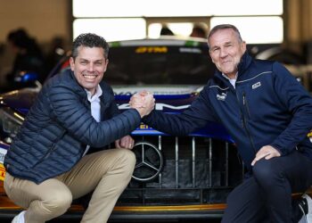 Michael Strohmenger (Geschäftsführer von CineStar) und Thomas Voss (ADAC Motorsportchef)