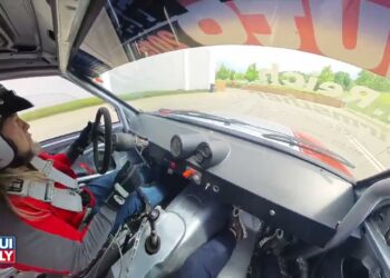 MOTOR TV22: Onboard im 268 PS Drift Irmscher Commodore C V8 mit Jochen Reich