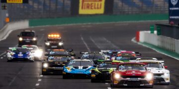 Der Start in das zweite Rennen auf dem Dekra Lausitzring