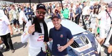 DTM trifft auf MotoGP: Nicki Thiim und Pol Espargaro