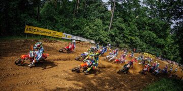 Vier Veranstaltungen, vier Gesamtsieger: Max Nagl (12), Marcel Stauffer (401) und Noah Ludwig (300) wollen in Abwesenheit von Jeffrey Herlings einen weiteren Sieg