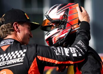 im Zimmermann (links) und Leyton Fourie heißen die Sieger des zweiten Laufs des ADAC GT Masters