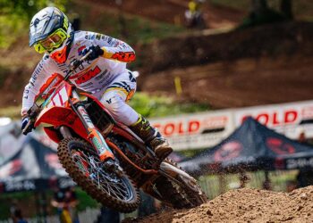 Leok krönte sich mit einem Start-Ziel-Sieg vorzeitig zum Champion im ADAC MX Junior Cup 85