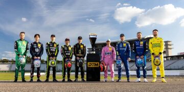 Die Titelkandidaten der DTM 2025: Marco Wittmann, Jack Aitken, Thomas Preining, Ayhancan Güven, Jordan Pepper, Lucas Auer, Maro Engel, René Rast und Jules Gounon (l-r)