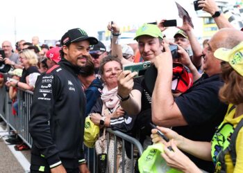 Am Sachsenring können die Zuschauer die Stars der MotoGP hautnah erleben