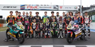 Insgesamt 21 Piloten aus sieben Ländern waren beim Test in Misano dabei