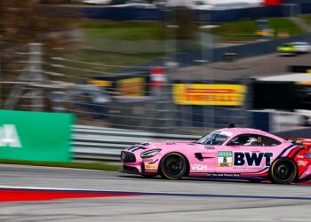 Acht Porsche 718 Cayman GT4 treten auf dem Red Bull Ring an Download 2.44 MB Acht Porsche 718 Cayman GT4 treten auf dem Red Bull Ring an Ginetta bringt internationales Flair in die ADAC GT4 Germany Download 2.2 MB Ginetta bringt internationales Flair in die ADAC GT4 Germany Der BMW von Gabriele Piana zählt zu den Titel-Favoriten Download 1.87 MB Der BMW von Gabriele Piana zählt zu den Titel-Favoriten Der Mercedes-AMG GT4 von Mücke Motorsport in pink Download 2.38 MB