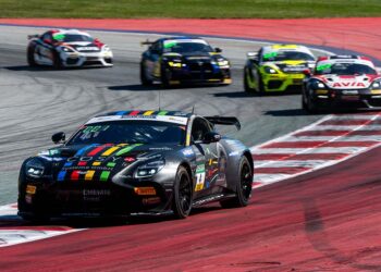 Siegerauto: Der Aston Martin von COSY Racing by ESM