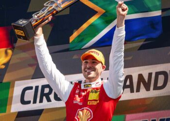 Großer Jubel bei Kelvin van der Linde über seinen Zandvoort-Sieg