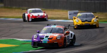 Zwei Rennen, zwei Siege in der Porsche Sprint Challenge Deutschland GT3. Jan Antoszewski (vorne) möchte in Oschersleben genauso weitermachen (Foto: Porsche Sports Cup Deutschland)