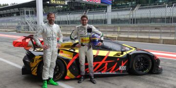 Gottfried Grasser und Gerhard Tweraser vor ihrem Lamborghini Huracán GT3 Evo 2 (Copy: GRT Grasser Racing Team)
