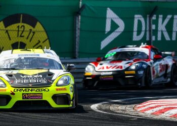 Doppelsieg für die Porsche von AVIA W&S Motorsport