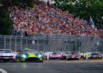 Aston-Martin-Fahrer Nicki Thiim gewann den vierten Saisonlauf der DTM