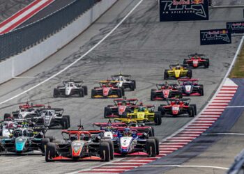 Die britische GB3-Meisterschaft gab einen erfolgreichen Einstand beim ADAC Racing Weekend (Foto: Markus Toppmöller)
