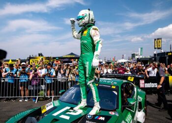 Jubel bei Marco Wittmann: Der Fürther entschied das Sonntagsrennen der DTM für sich
